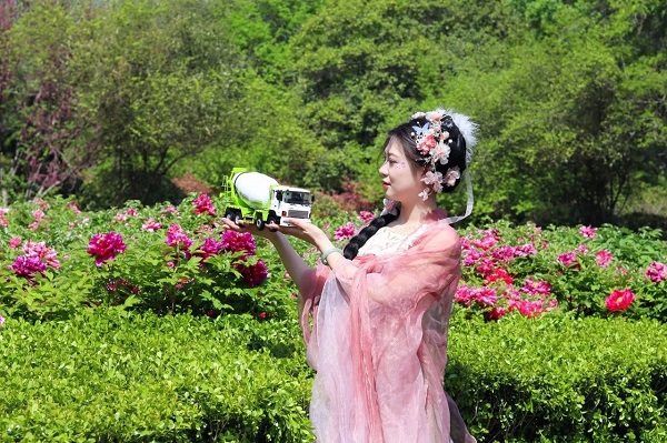 【公司新聞】美！太美了！快來欣賞凌宇“牡丹仙子”