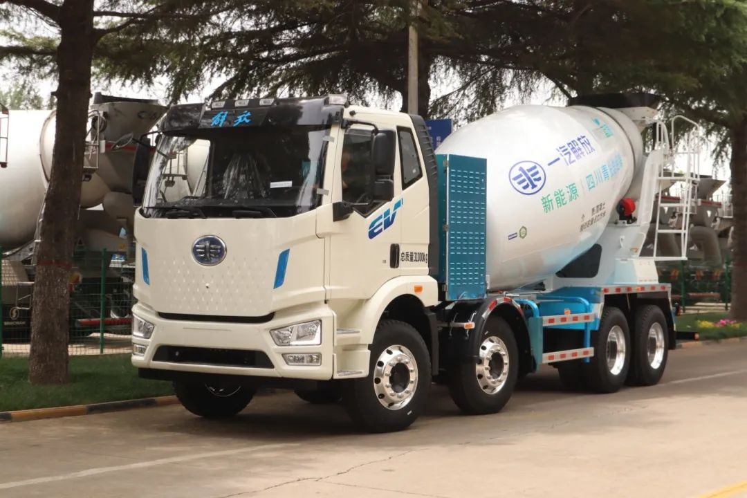 高考加油！中集車輛攪拌車業(yè)務(wù)集團(tuán)“靜音行動”為夢想護(hù)航！
