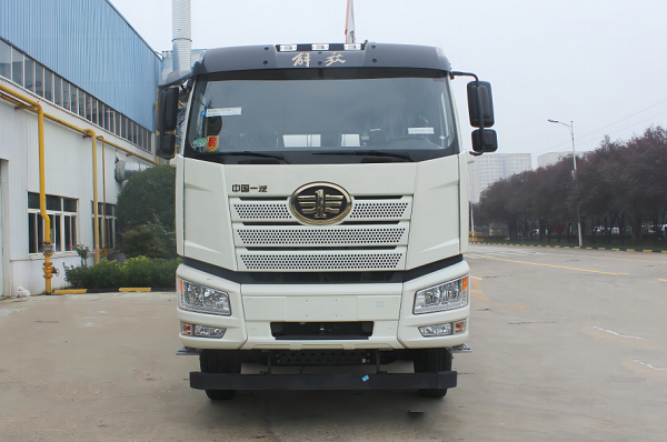混動(dòng)攪拌車強(qiáng)勁優(yōu)勢詳解！攪拌車主新選擇！