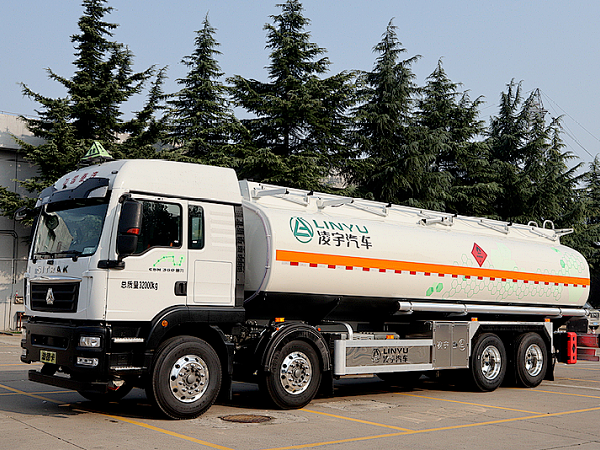 【2022“超虎想象”】凌宇全新液罐車，強(qiáng)勢(shì)來襲！
